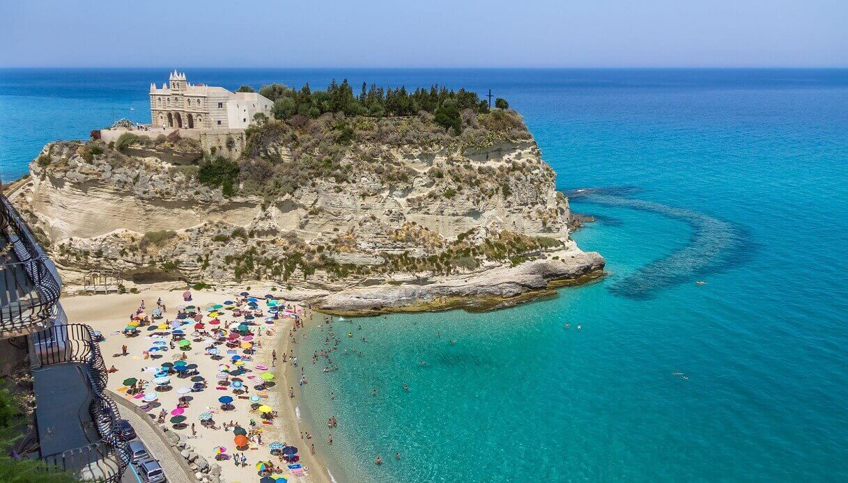 La Costa degli Dei: spiagge e paesi più belli della Calabria