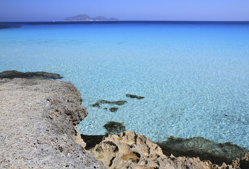 La spiaggia di Cala Rossa a Favignana