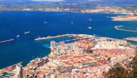 Dove si trova Gibilterra e perché è conveniente fare lì shopping