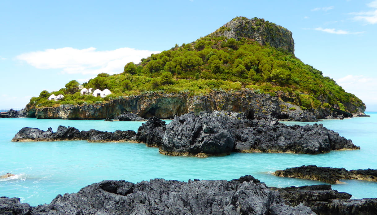 Isola di Dino