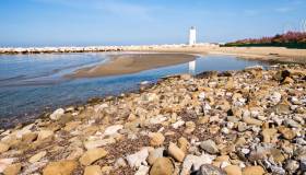 Come arrivare alla spiaggia Cala di Forno a Magliano in Toscana