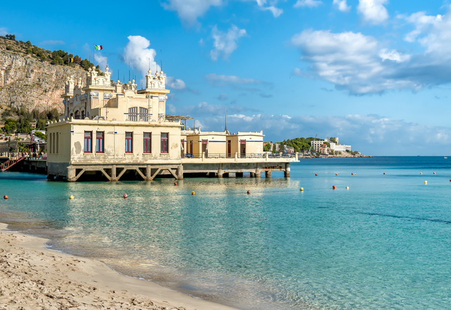 La spiaggia di Mondello