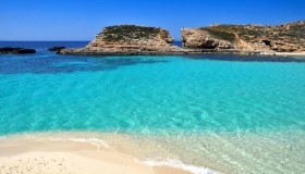 Cosa vedere a Comino e Malta, natura e spiagge da favola