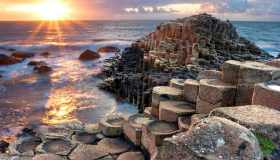 Irlanda, la verità e la leggenda dietro la Giant’s Causeway