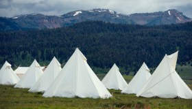 Quali sono le differenze tra camping e glamping?