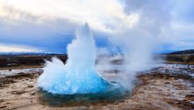 Geyser Strokkur, Islanda: come arrivarci e cosa vedere nei dintorni