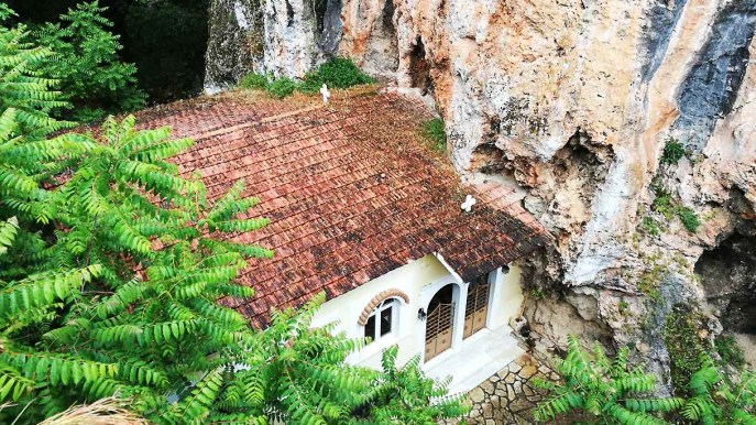 La storia della chiesa di Santa Barbara a Cefalonia ha dell’incredibile