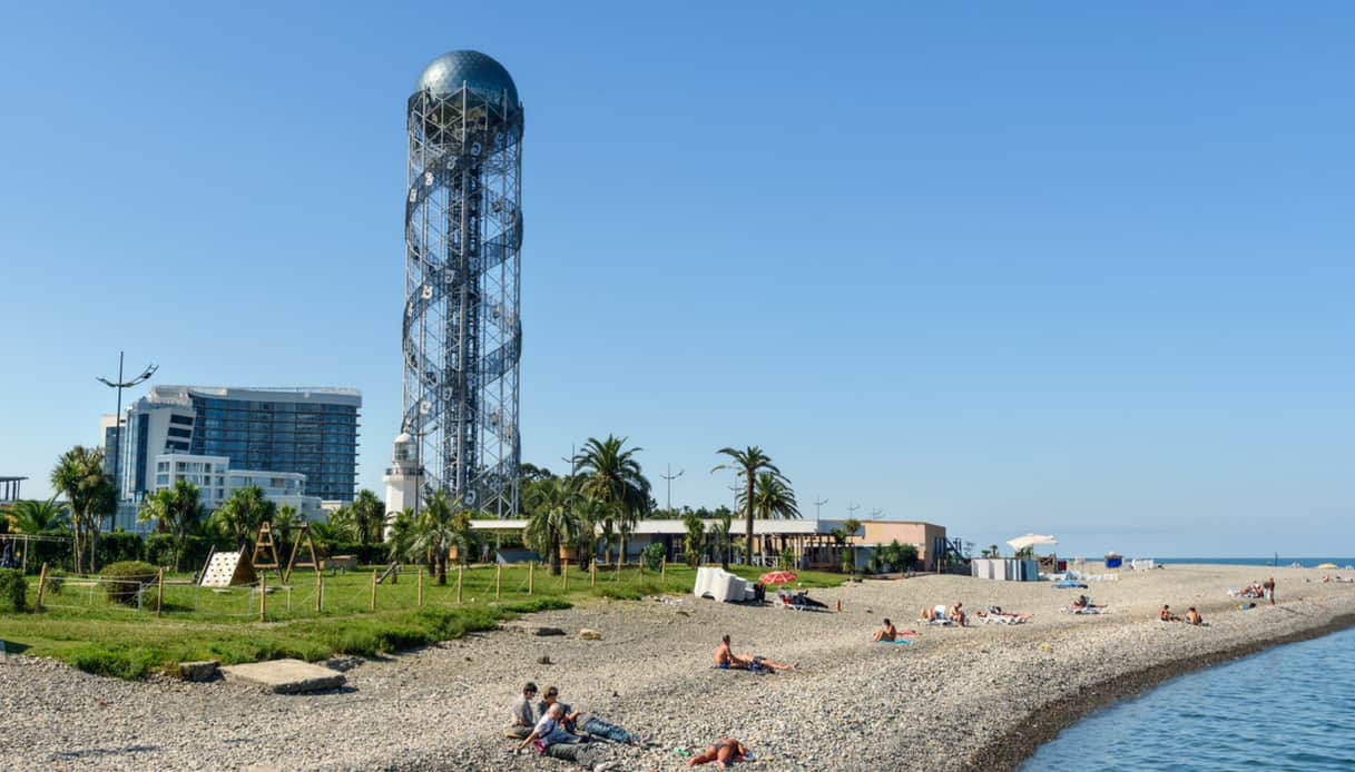 Torre dell'Alfabeto Georgiano, Batumi