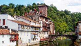 Saint-Jean-Pied-de-Port, il pittoresco borgo lungo il Cammino di Santiago