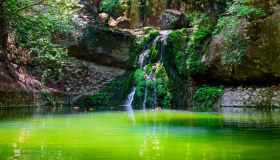 Lo spettacolo della Valle delle Farfalle, un paradiso naturale poco lontano da Rodi