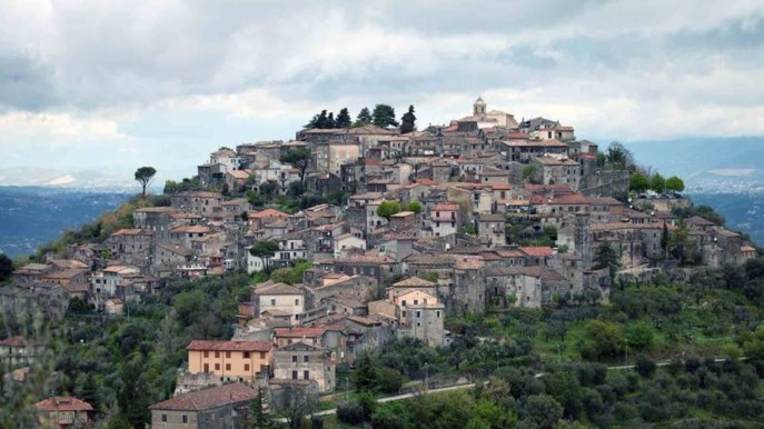 Castro dei Volsci, il borgo che sembra galleggiare sulle nuvole