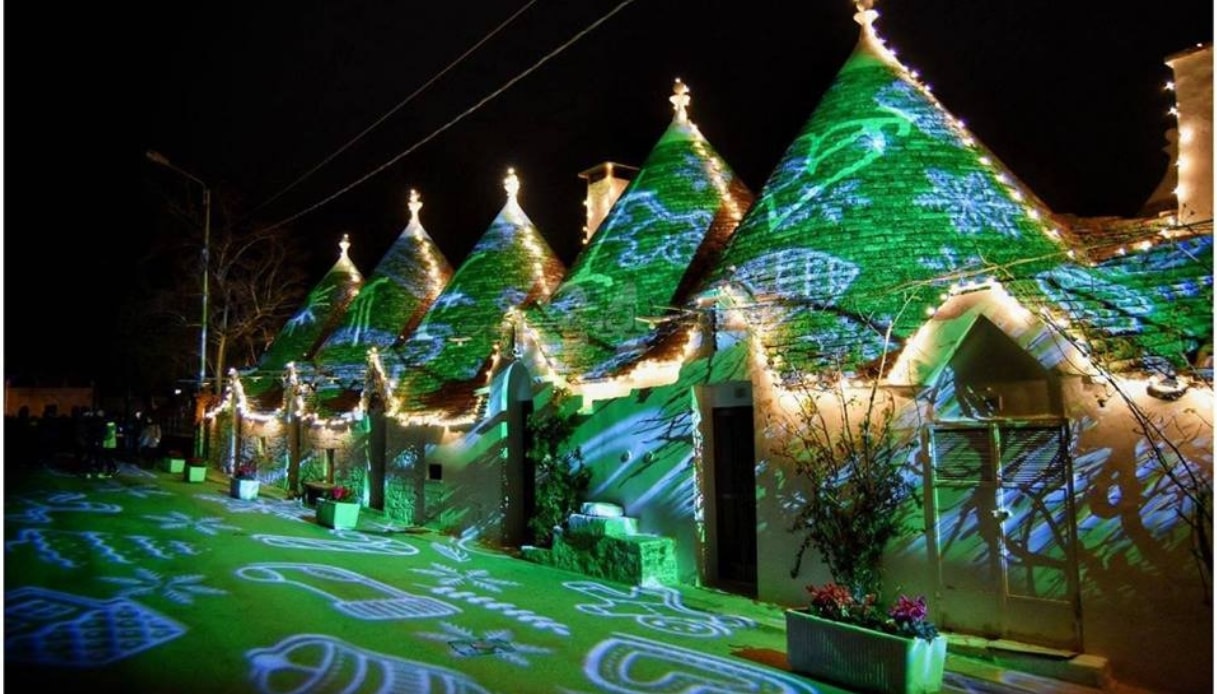 Alberobello, i trulli si vestono di magia con il Festival delle Luci