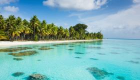 Alla scoperta di Fakarava, la laguna blu Matisse della Polinesia Francese