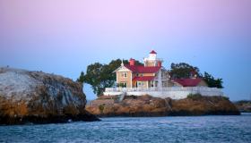 100.000 euro per vivere in un faro, questo lavoro è per voi?