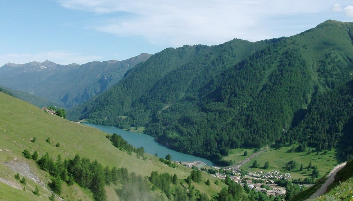 Lago di Pontechianale