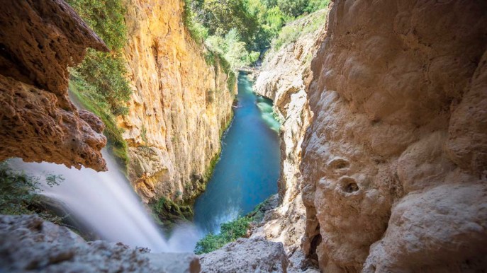 In Spagna c’è un monastero di pietra in mezzo al bosco