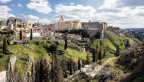 A Gravina di Puglia, lungo il Sentiero dell’acqua e della pietra