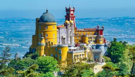 Sintra: storia, fascino e mistero sul Monte della Luna