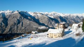 Alpe di Mera, il borgo di montagna raggiungibile solo se si arriva entro una certa ora
