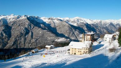 Alpe di Mera, il borgo di montagna raggiungibile solo se si arriva entro una certa ora