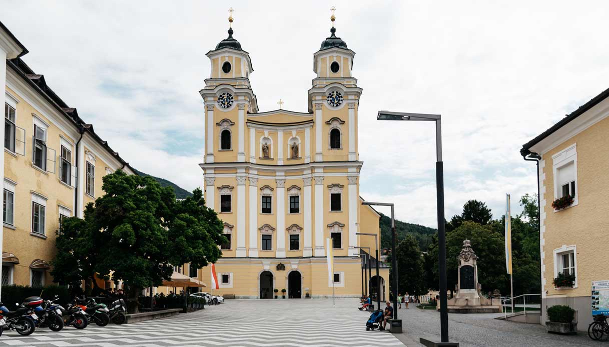 Basilica-San-Michele-Mondsee