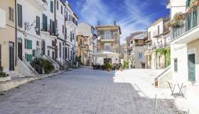 San Felice Circeo, il borgo laziale sospeso tra mitologia, storia e bellezza