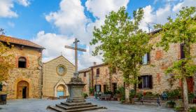 Lucignano, il piccolo borgo aretino tra storia medievale e tradizioni