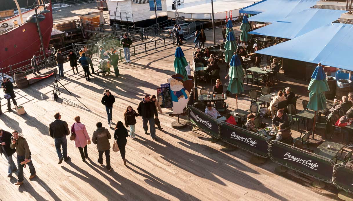 new-york-seaport-deck
