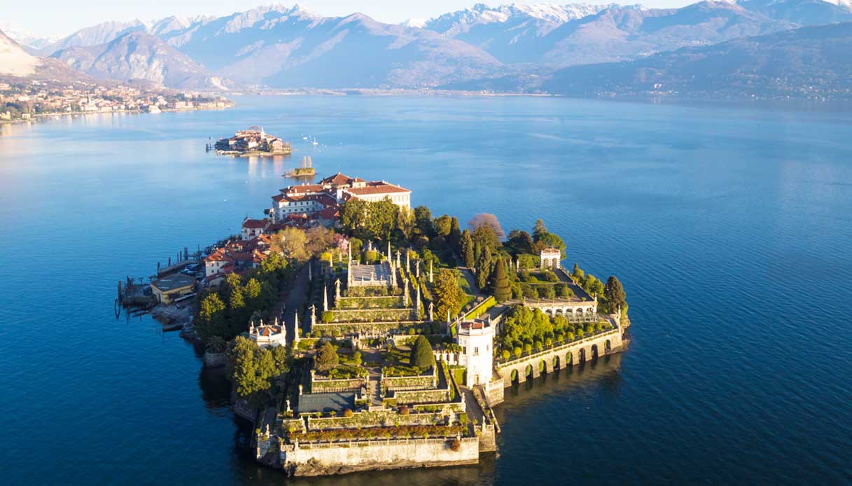 5 cose da fare in Piemonte, tra isole nascoste e la bellezza delle Alpi