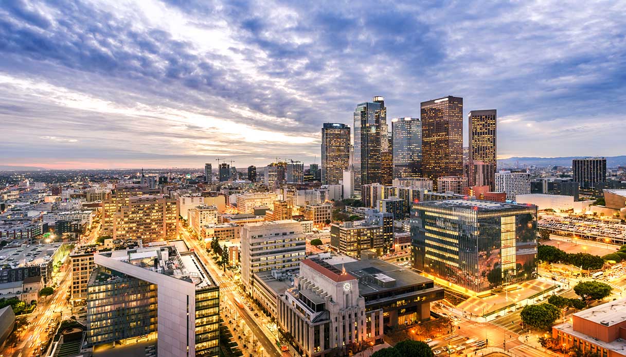 Los Angeles dall’alto è stupenda. Puoi ammirarla da qui
