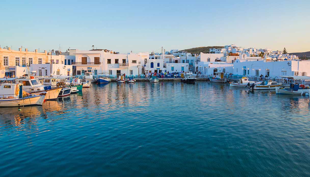 naoussa-paros-porto