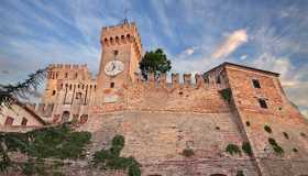 Alla scoperta di Offagna, dalla Rocca alle feste medievali