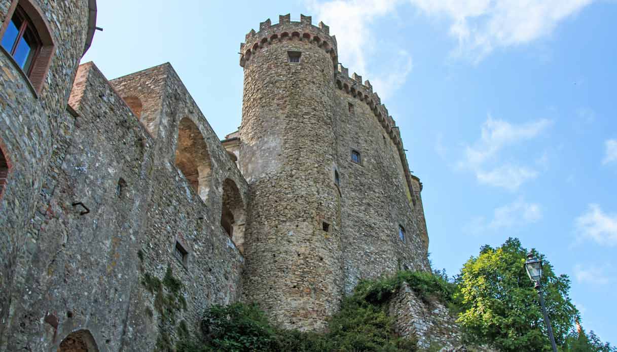 castello-fosdinovo-malaspina-torre-dante