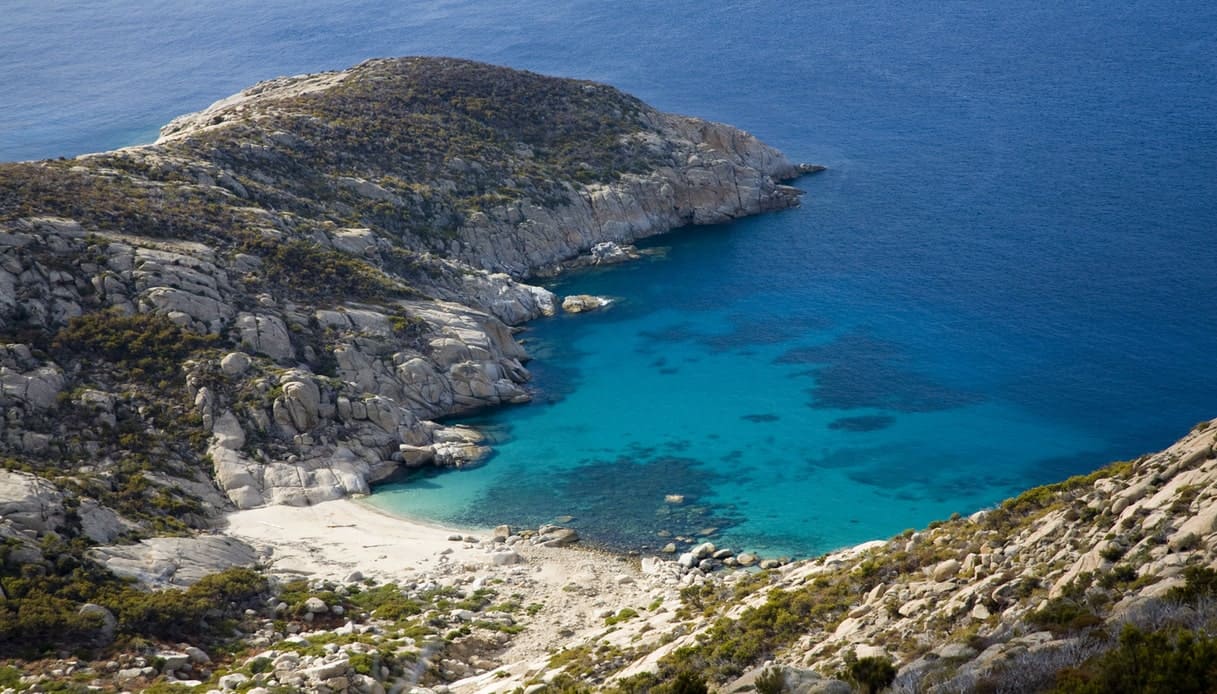 isola di montecristo come visitarla