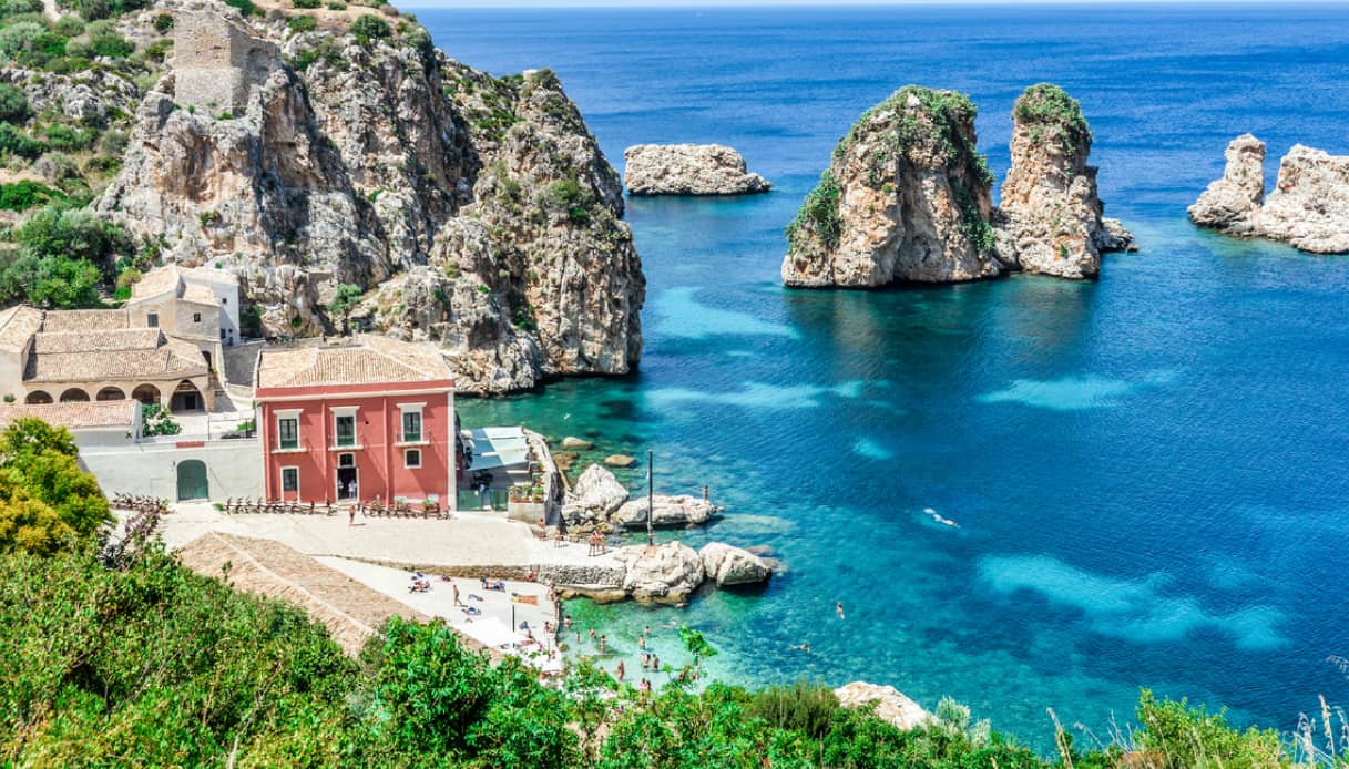 Sicilia, spiagge da non perdere Tonnara di Scopello