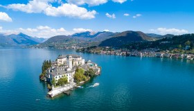 Tra leggende e draghi, l’isola di San Giulio, una bellezza sul lago d’Orta