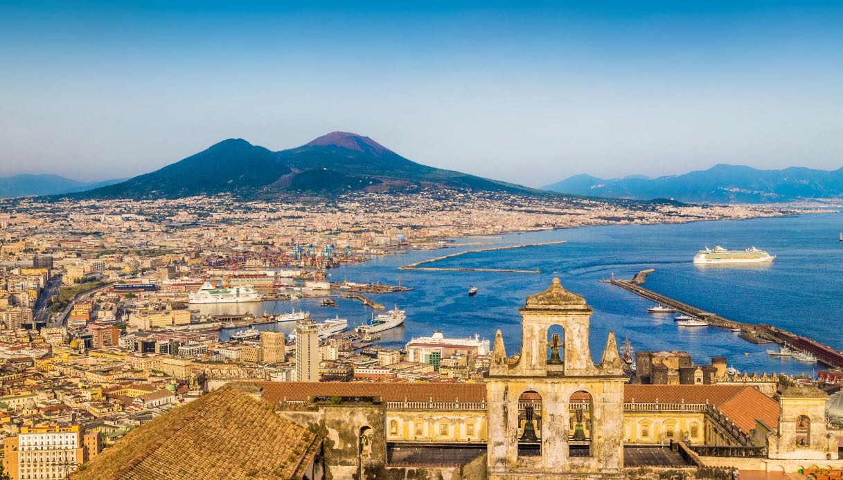 Da Napoli a Roma, i luoghi che hanno fatto innamorare gli illustri scrittori