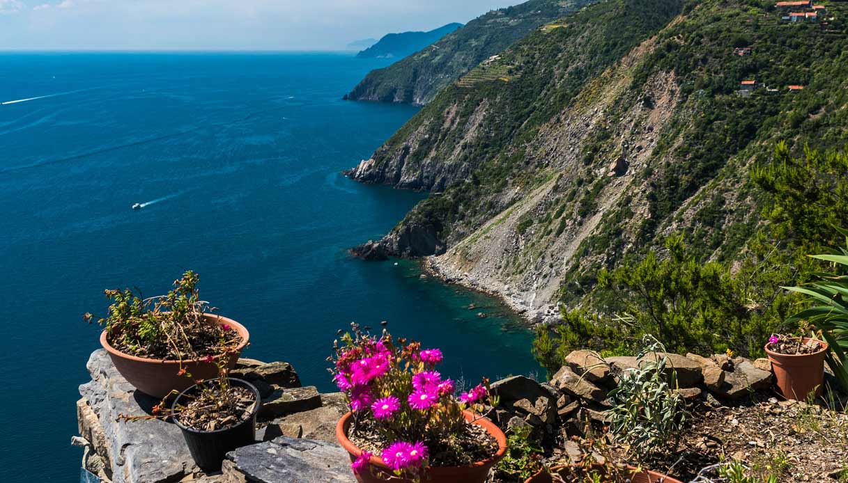 monesteroli-borgo-liguria-panorama
