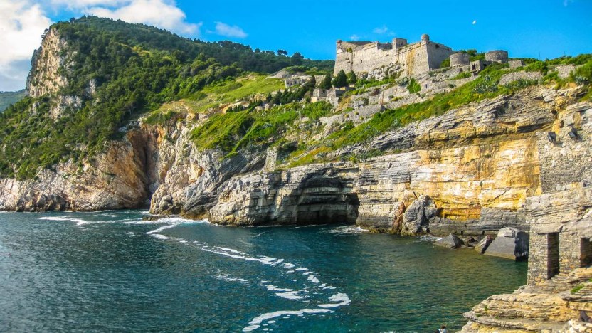 La Grotta di Byron, il luogo misterioso della Liguria