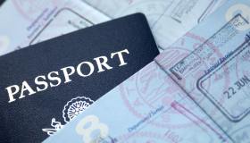 Belli e trendy, i passaporti diventano un oggetto da collezionare