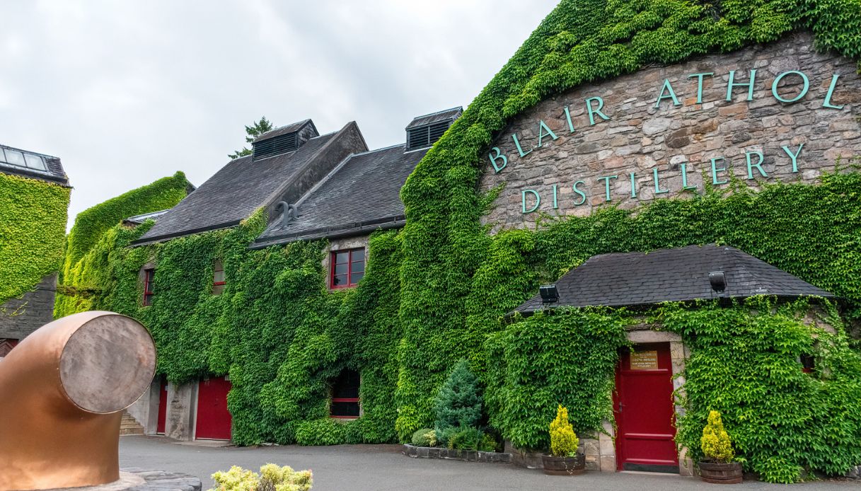 La distilleria Blair Athol, Scozia