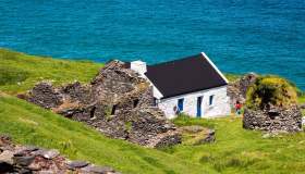 Irlanda, cercasi guardiano di un’isola remota