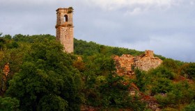 Ochate, il borgo rurale maledetto in Spagna