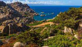 A piedi e a remi, così Elia Origoni percorrerà l’intero Sentiero Italia del Cai