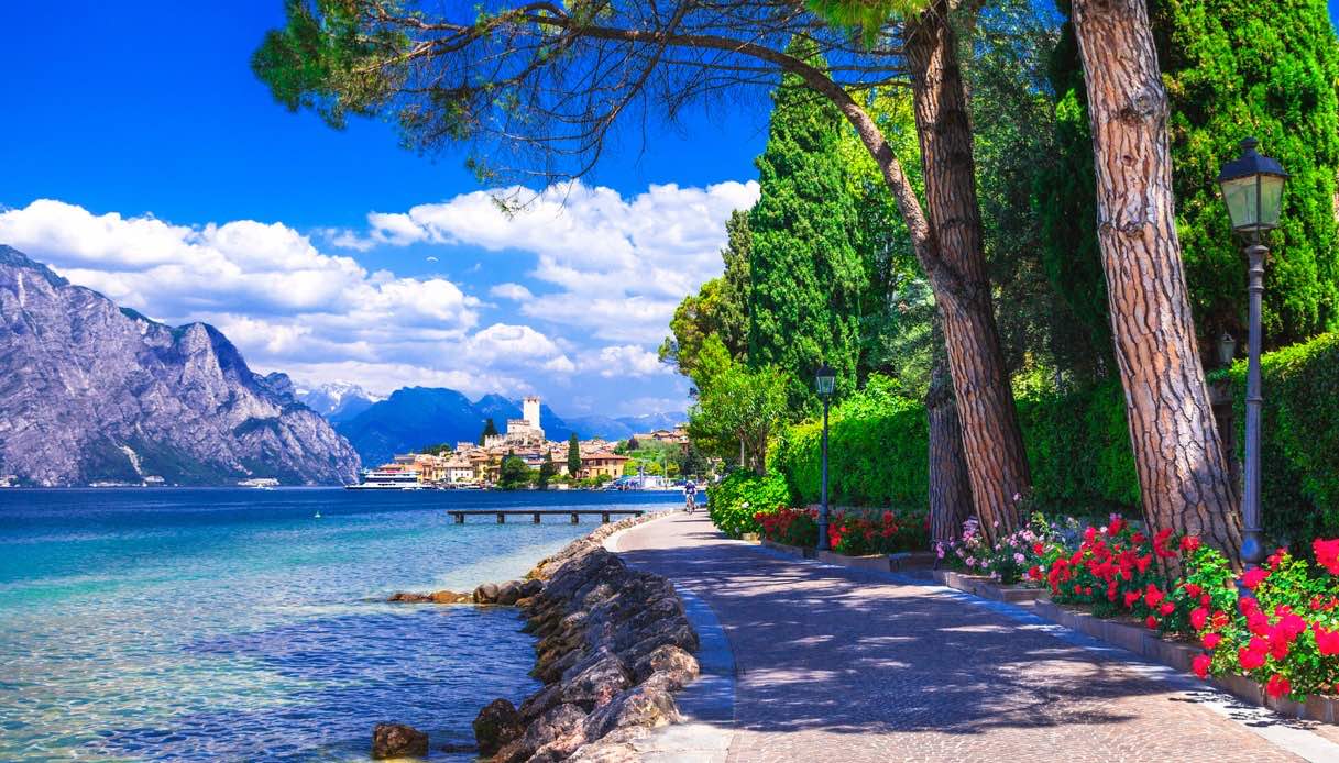 Passeggiate con vista: i migliori paesaggi italiani da osservare camminando