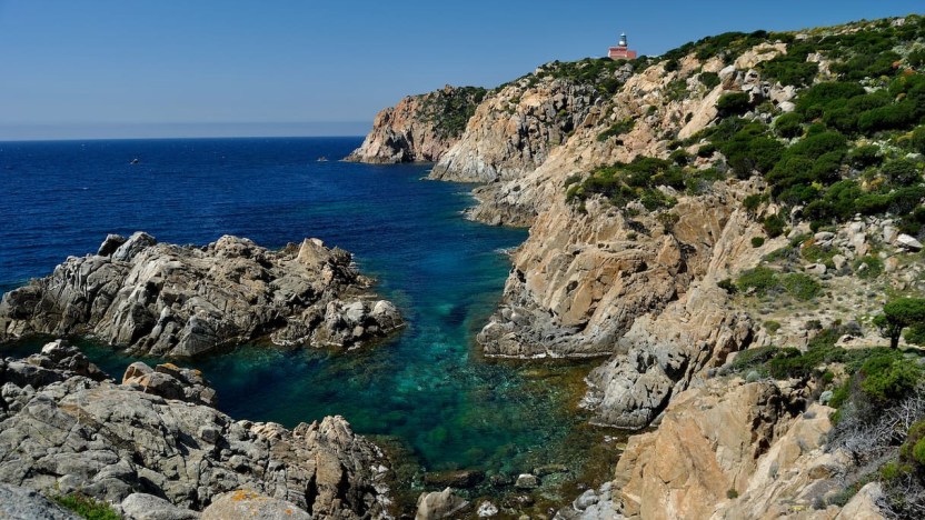 Dormire nei fari in Sardegna, una vacanza indimenticabile