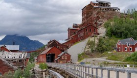La natura le ha protette per anni, ora queste due città fantasma splendono di nuovo