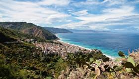 Agosto in Italia al mare: i luoghi meno gettonati ma bellissimi