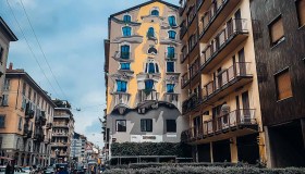 Milano come Barcellona: Il murale che celebra l’arte di Gaudí