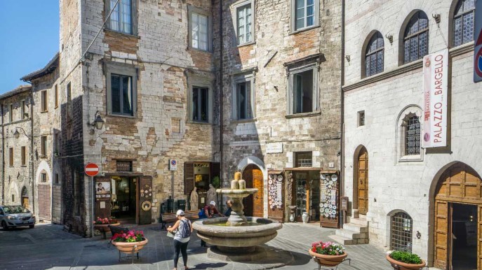 Il borgo italiano che rilascia la “patente da matto”